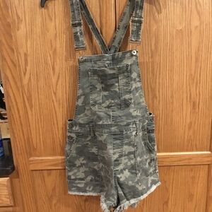 Arizona Jean Company Camouflage Cargo Shorts